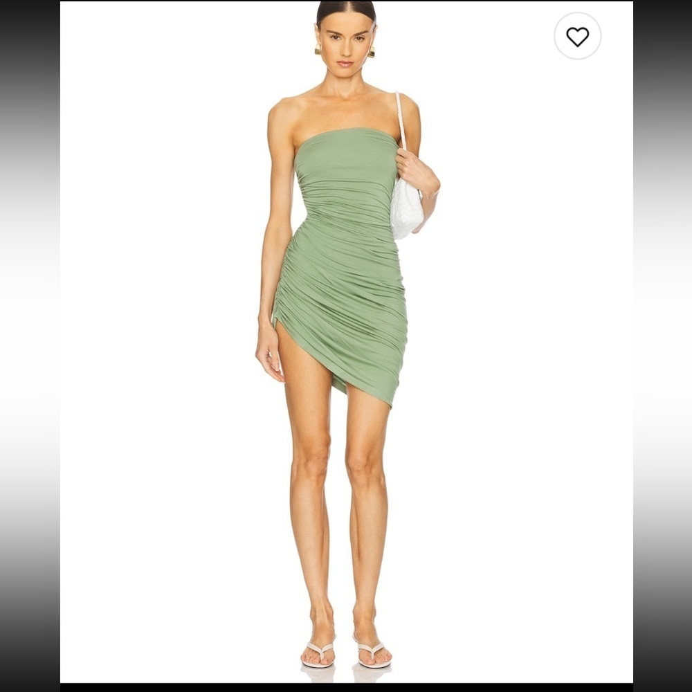 Norma Kamali Elegant Green Strapless Dress 💗💗💗